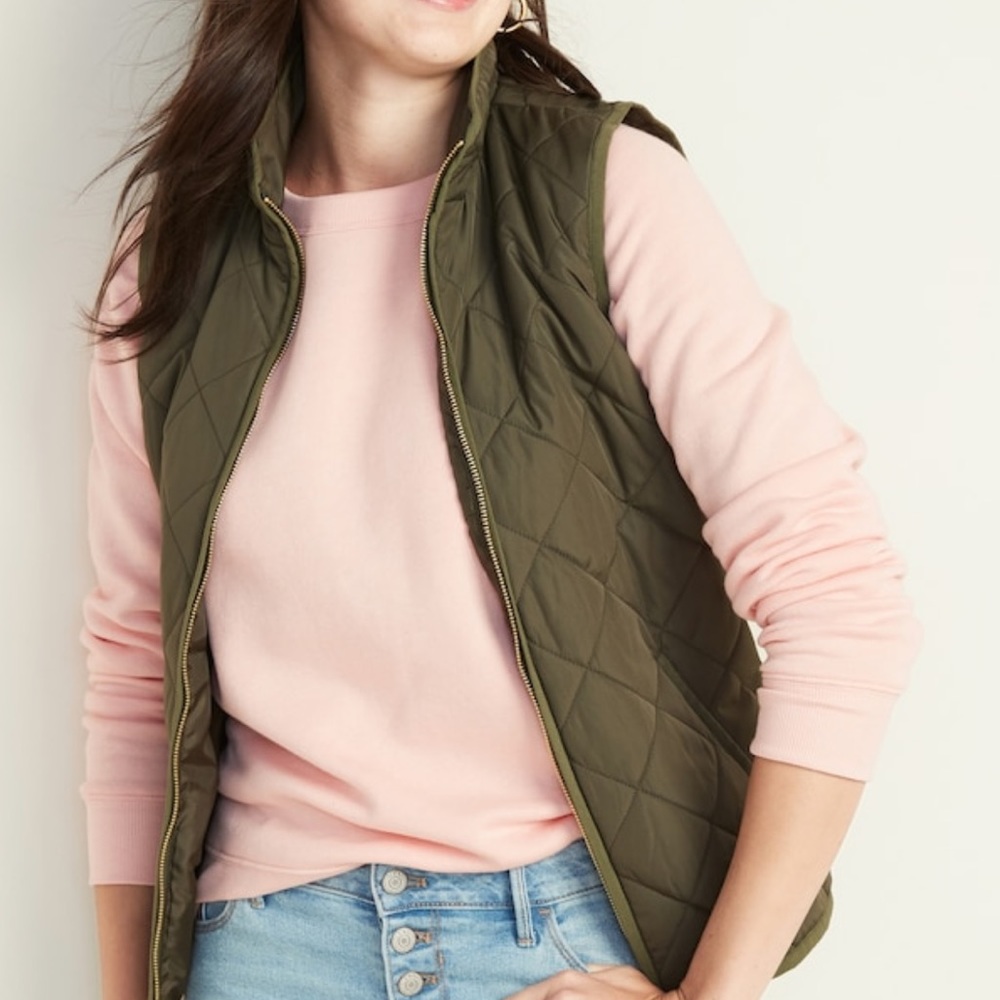 Old navy green vest great condition worn once